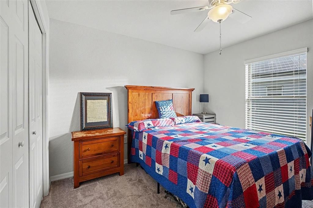 For Sale: $325,000 (4 beds, 2 baths, 2094 Square Feet)