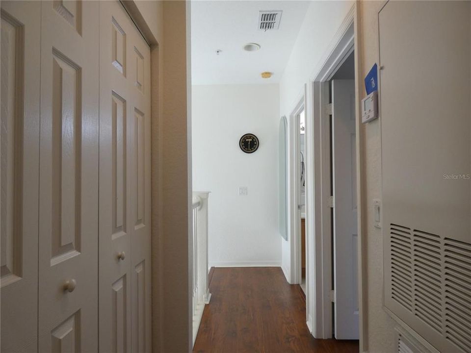 For Sale: $269,000 (3 beds, 2 baths, 1465 Square Feet)