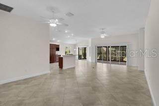 For Sale: $537,000 (3 beds, 2 baths, 1956 Square Feet)