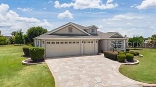 For Sale: $537,000 (3 beds, 2 baths, 1956 Square Feet)