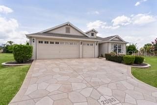 For Sale: $537,000 (3 beds, 2 baths, 1956 Square Feet)