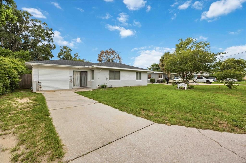 For Sale: $204,900 (3 beds, 2 baths, 1187 Square Feet)