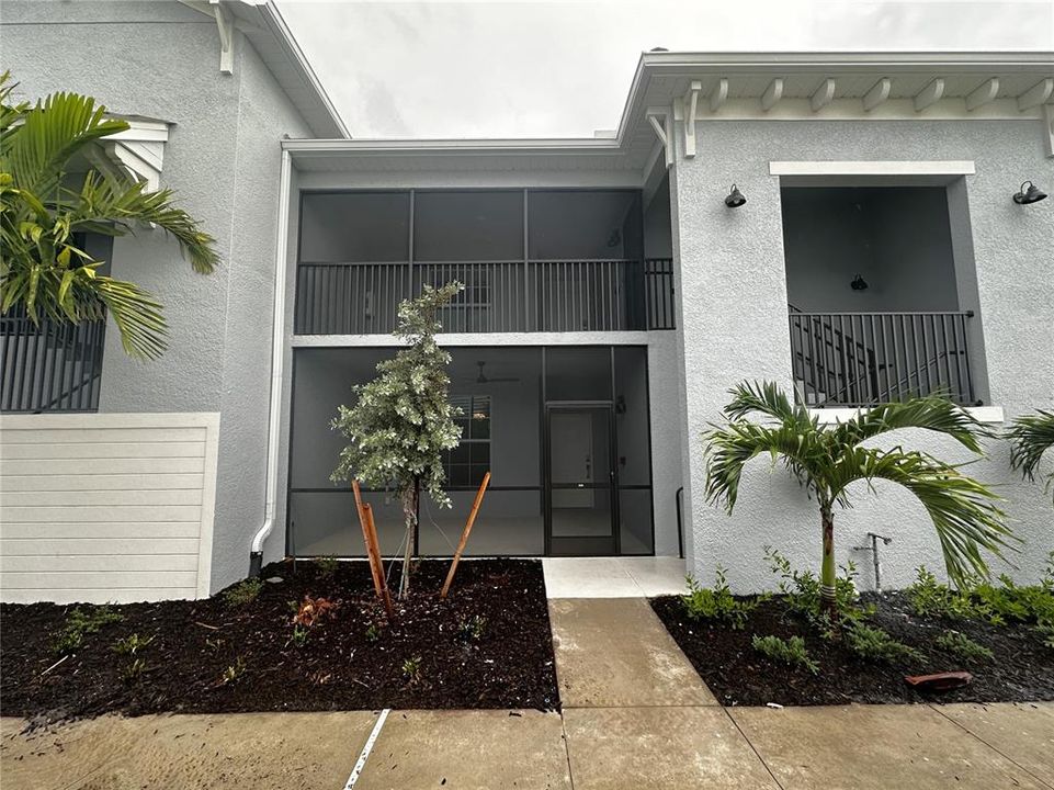 For Rent: $2,195 (2 beds, 2 baths, 1569 Square Feet)