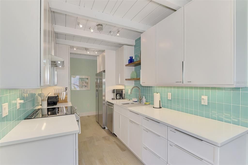 For Rent: $4,500 (3 beds, 2 baths, 1438 Square Feet)
