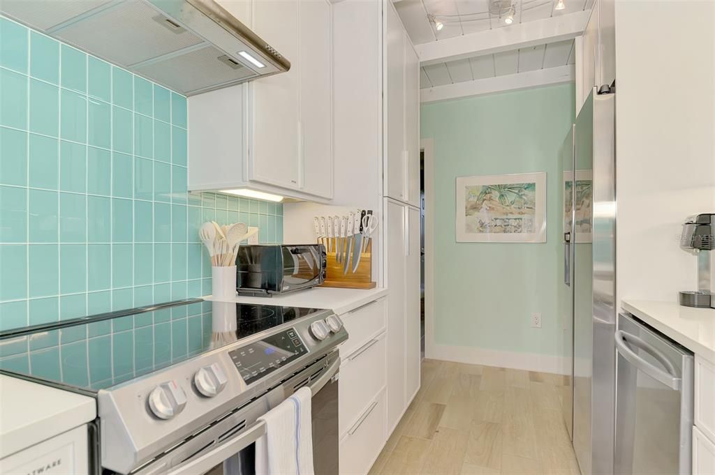 For Rent: $4,500 (3 beds, 2 baths, 1438 Square Feet)