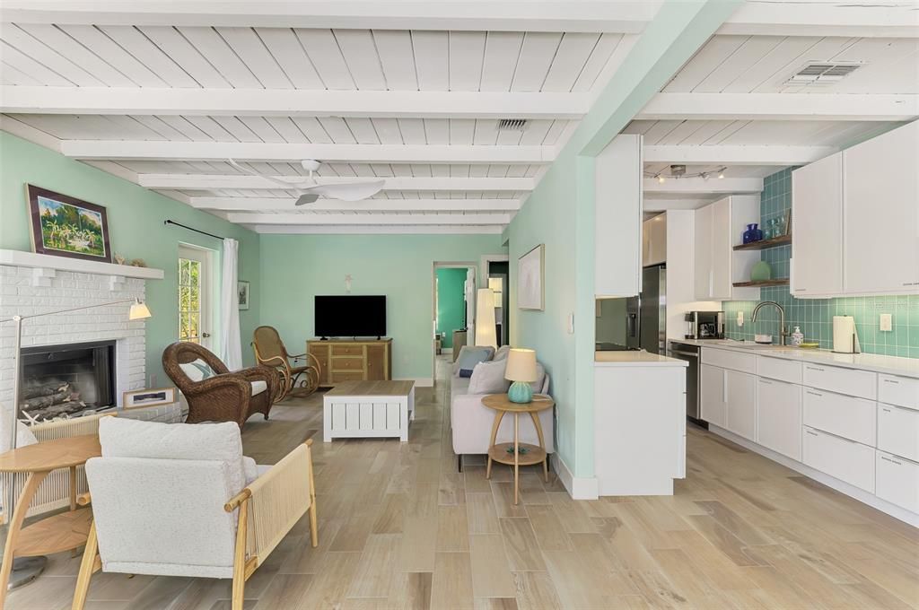 For Rent: $4,500 (3 beds, 2 baths, 1438 Square Feet)