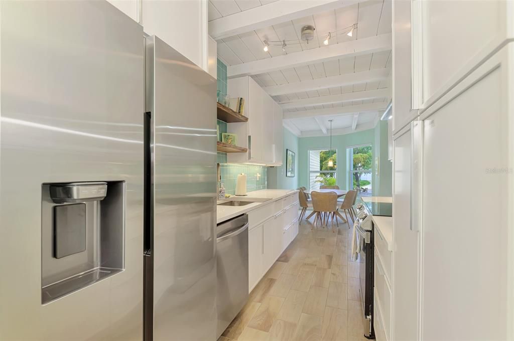For Rent: $4,500 (3 beds, 2 baths, 1438 Square Feet)