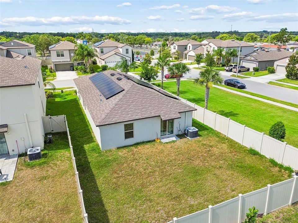 На продажу: $335,000 (3 спален, 2 ванн, 1451 Квадратных фут)