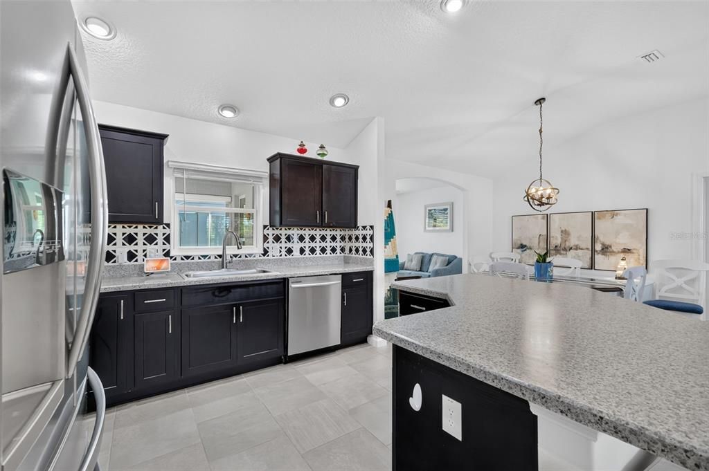 For Sale: $459,000 (3 beds, 2 baths, 1539 Square Feet)