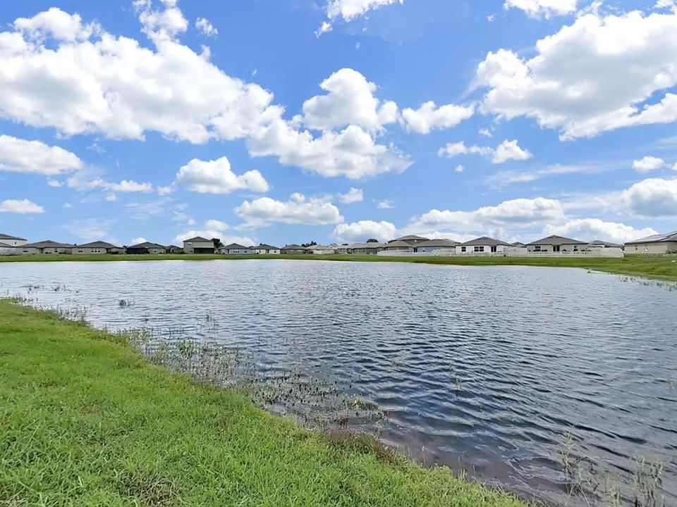 For Sale: $369,000 (4 beds, 2 baths, 1935 Square Feet)
