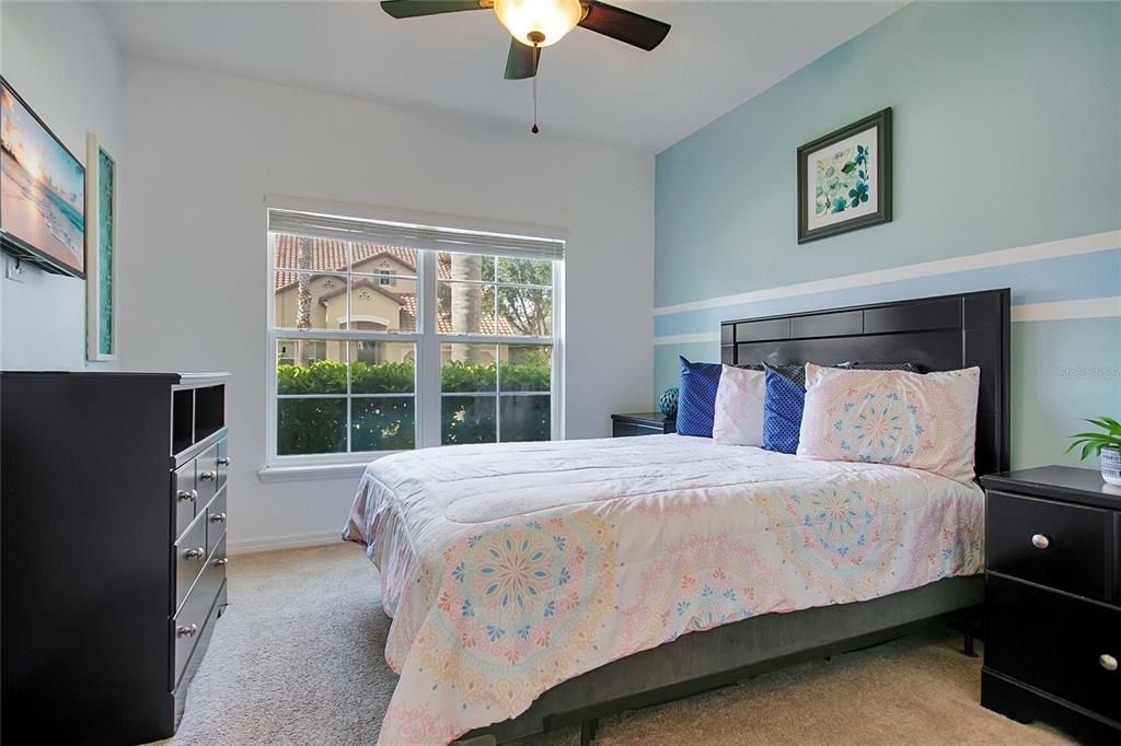 For Sale: $449,000 (4 beds, 3 baths, 1951 Square Feet)