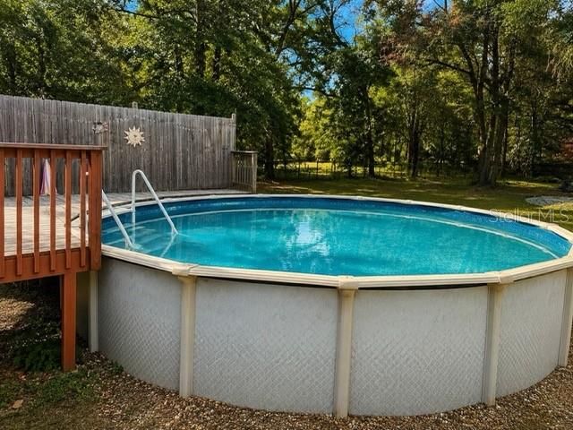 For Sale: $199,900 (3 beds, 2 baths, 2052 Square Feet)