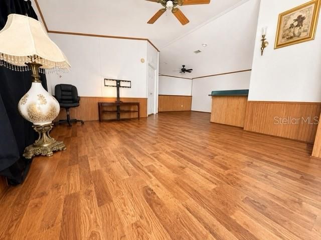 For Sale: $199,900 (3 beds, 2 baths, 2052 Square Feet)