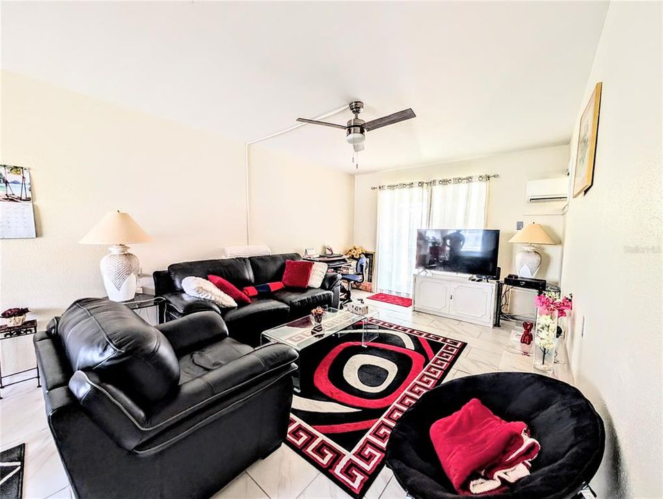 En Venta: $99,000 (1 camas, 1 baños, 576 Pies cuadrados)