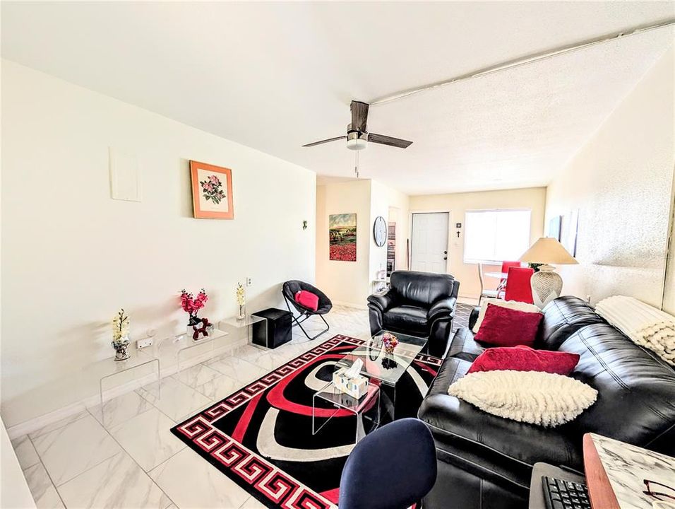 En Venta: $99,000 (1 camas, 1 baños, 576 Pies cuadrados)