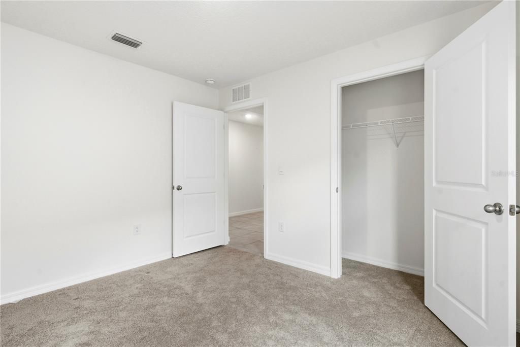 For Rent: $2,200 (3 beds, 2 baths, 1405 Square Feet)