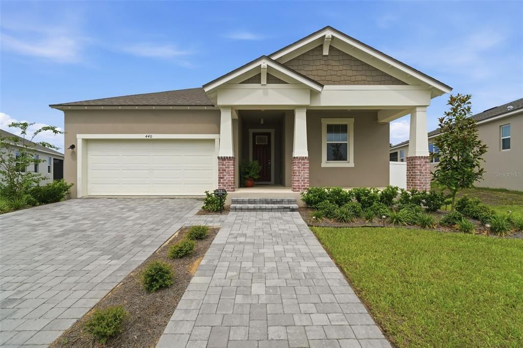 For Sale: $460,000 (4 beds, 2 baths, 1873 Square Feet)