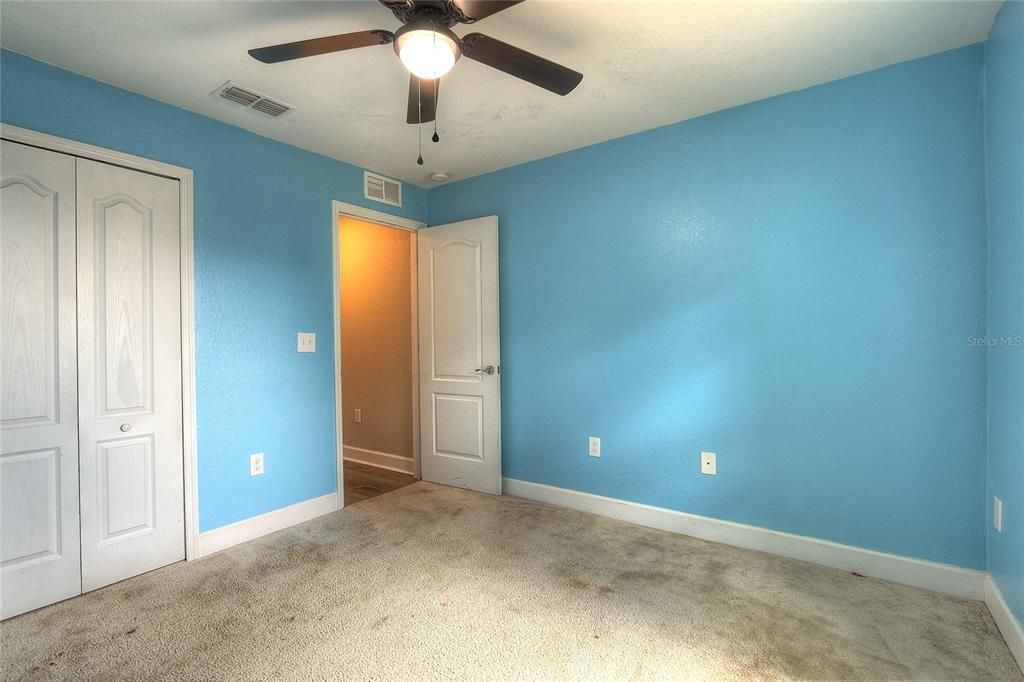 For Sale: $300,000 (4 beds, 2 baths, 1796 Square Feet)