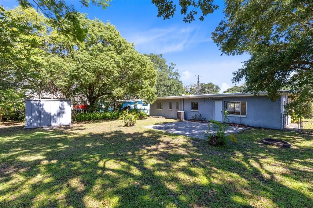 For Sale: $329,900 (3 beds, 1 baths, 1050 Square Feet)