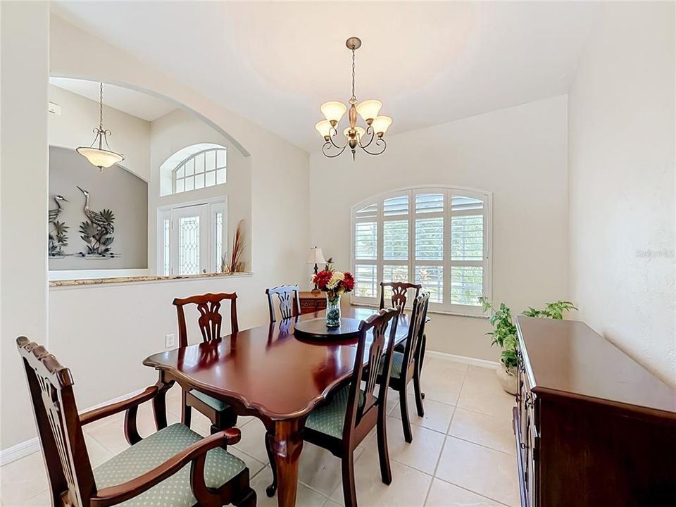 En Venta: $534,900 (3 camas, 3 baños, 2264 Pies cuadrados)