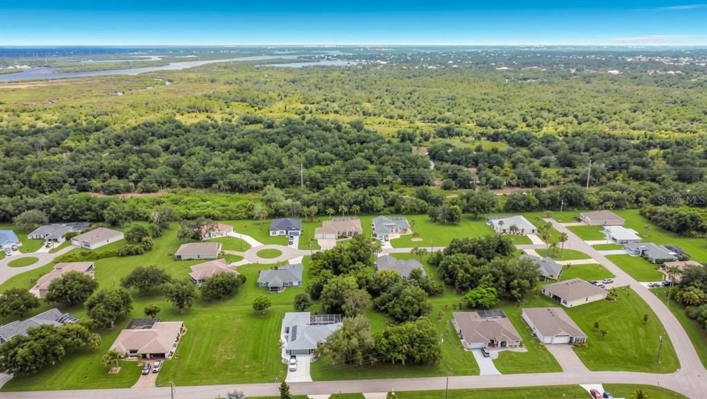 En Venta: $534,900 (3 camas, 3 baños, 2264 Pies cuadrados)