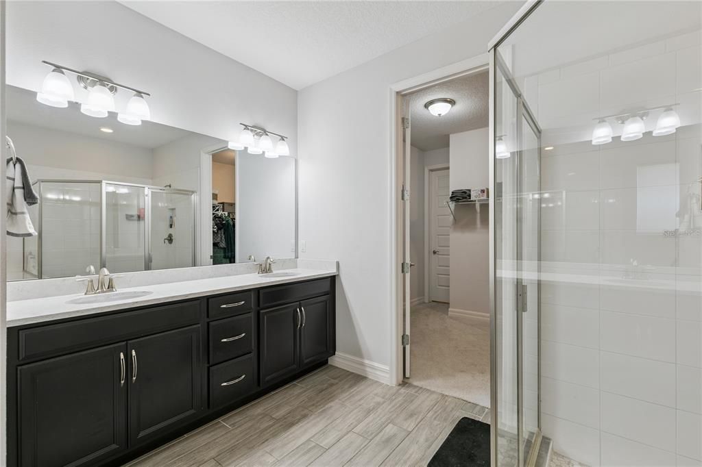 For Sale: $715,000 (4 beds, 3 baths, 2758 Square Feet)