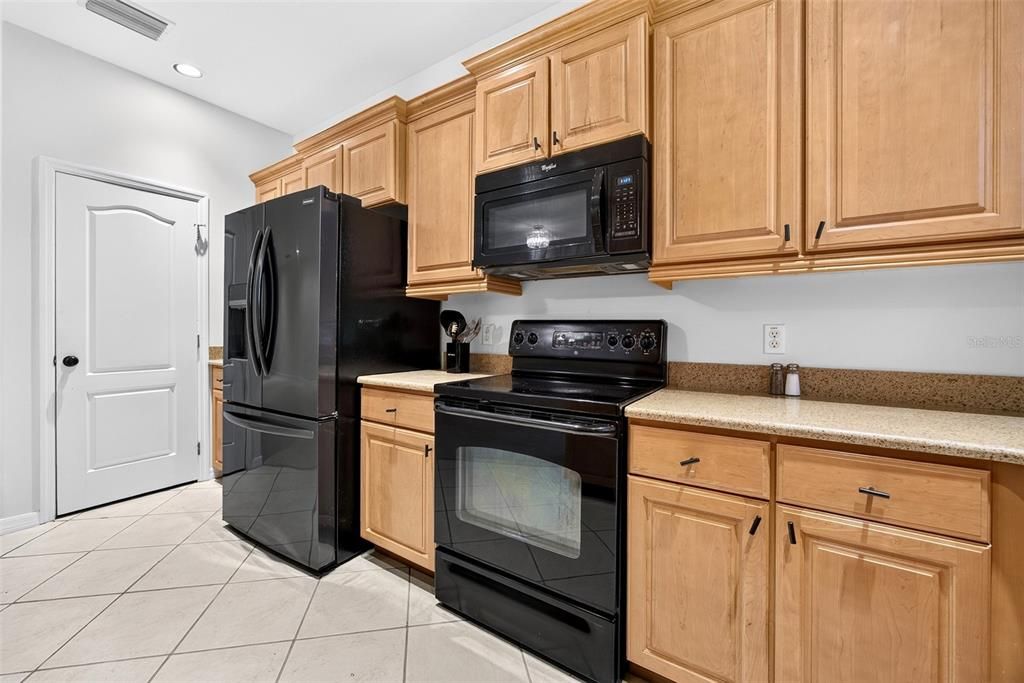 En Venta: $239,900 (3 camas, 2 baños, 1957 Pies cuadrados)
