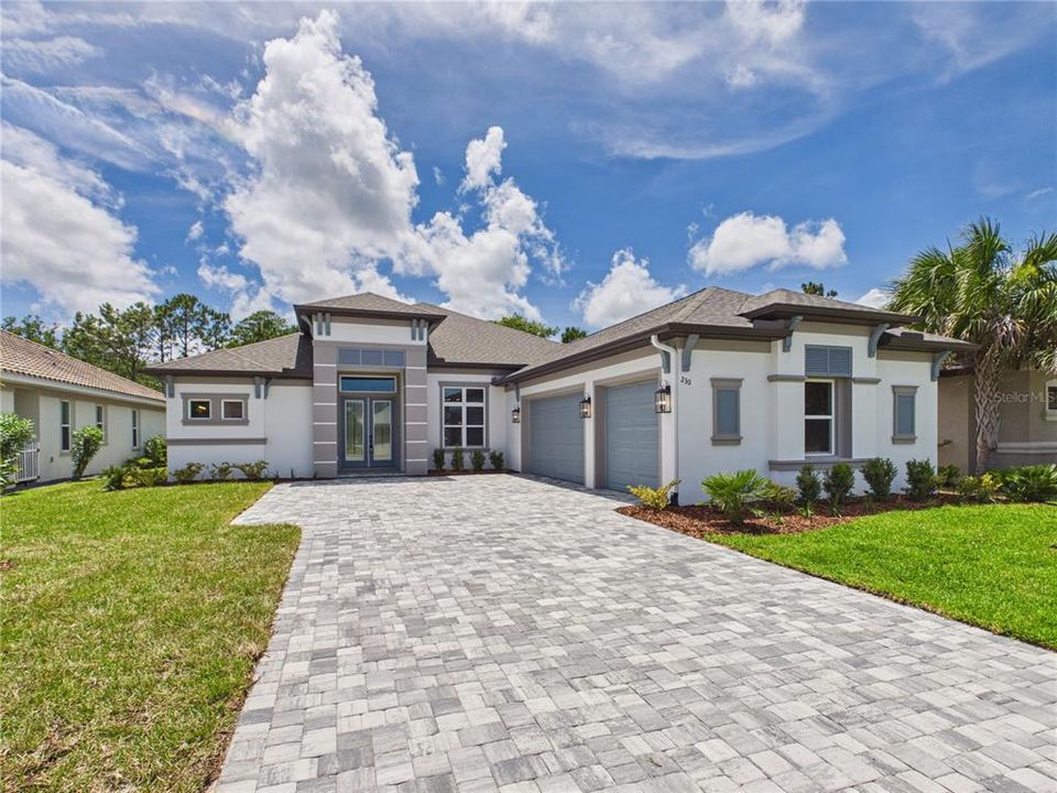 For Sale: $799,900 (3 beds, 3 baths, 2543 Square Feet)