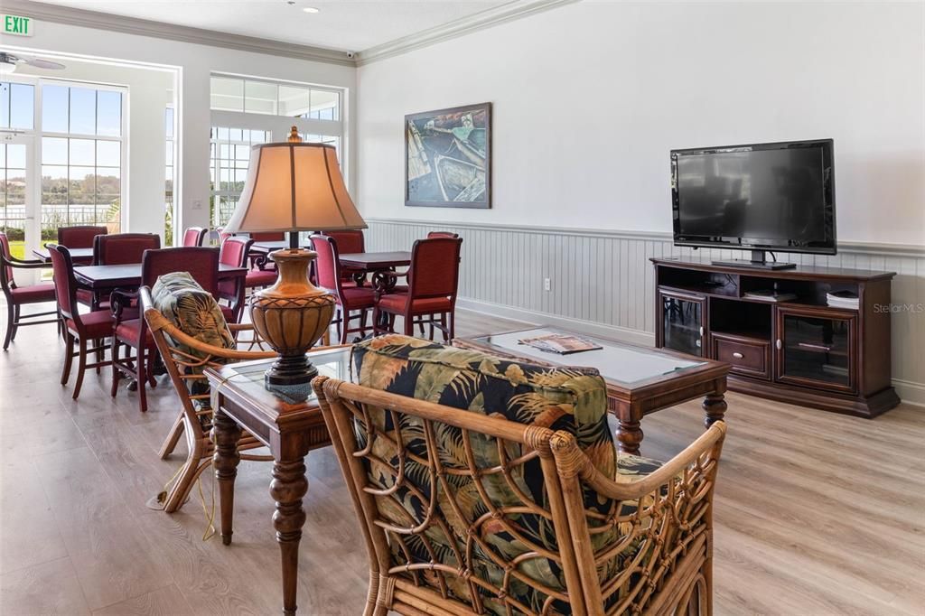 For Sale: $799,900 (3 beds, 3 baths, 2543 Square Feet)