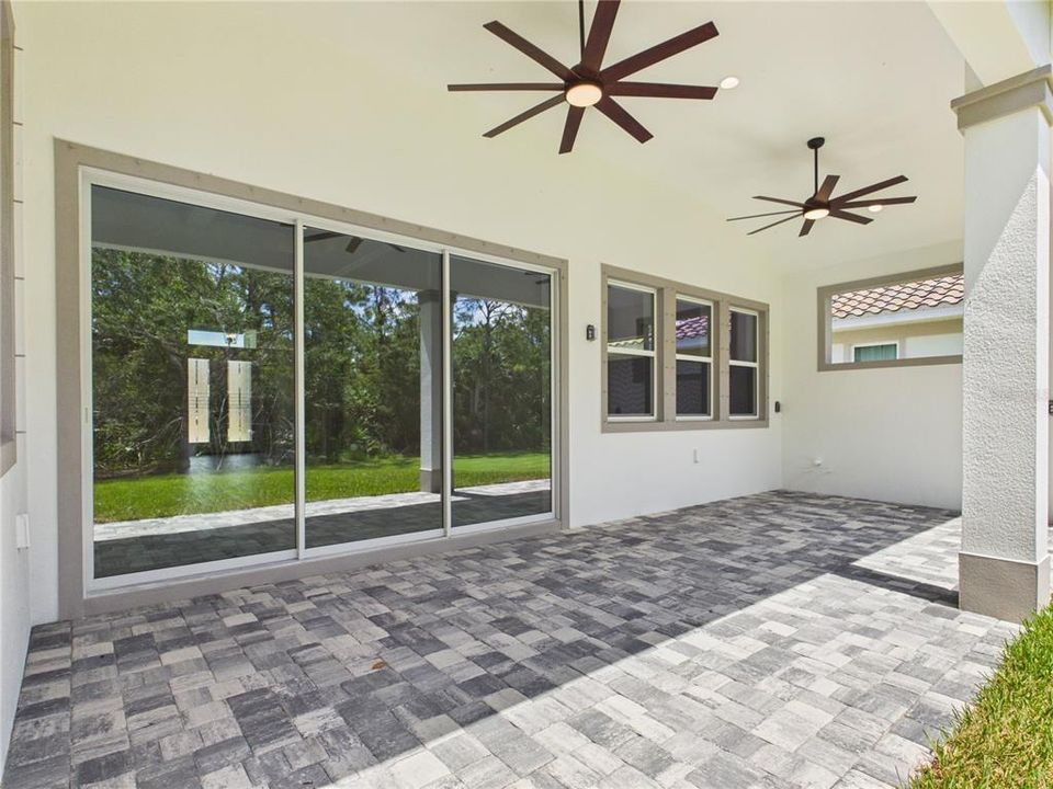 For Sale: $799,900 (3 beds, 3 baths, 2543 Square Feet)