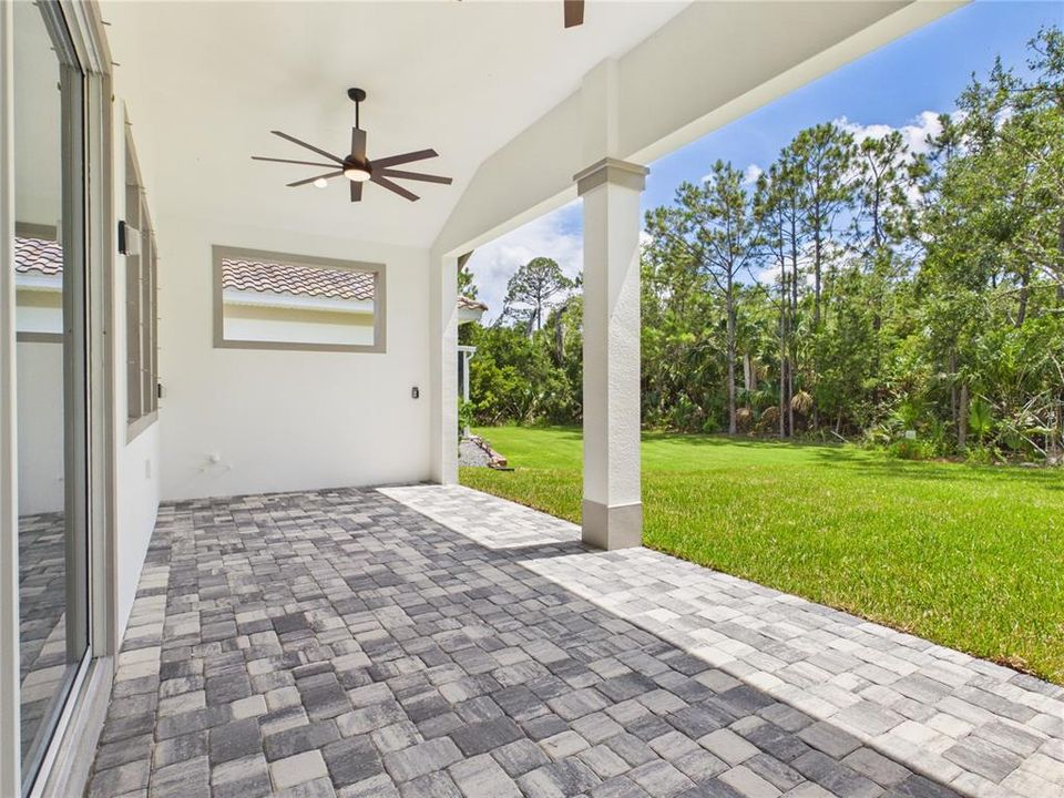 For Sale: $799,900 (3 beds, 3 baths, 2543 Square Feet)