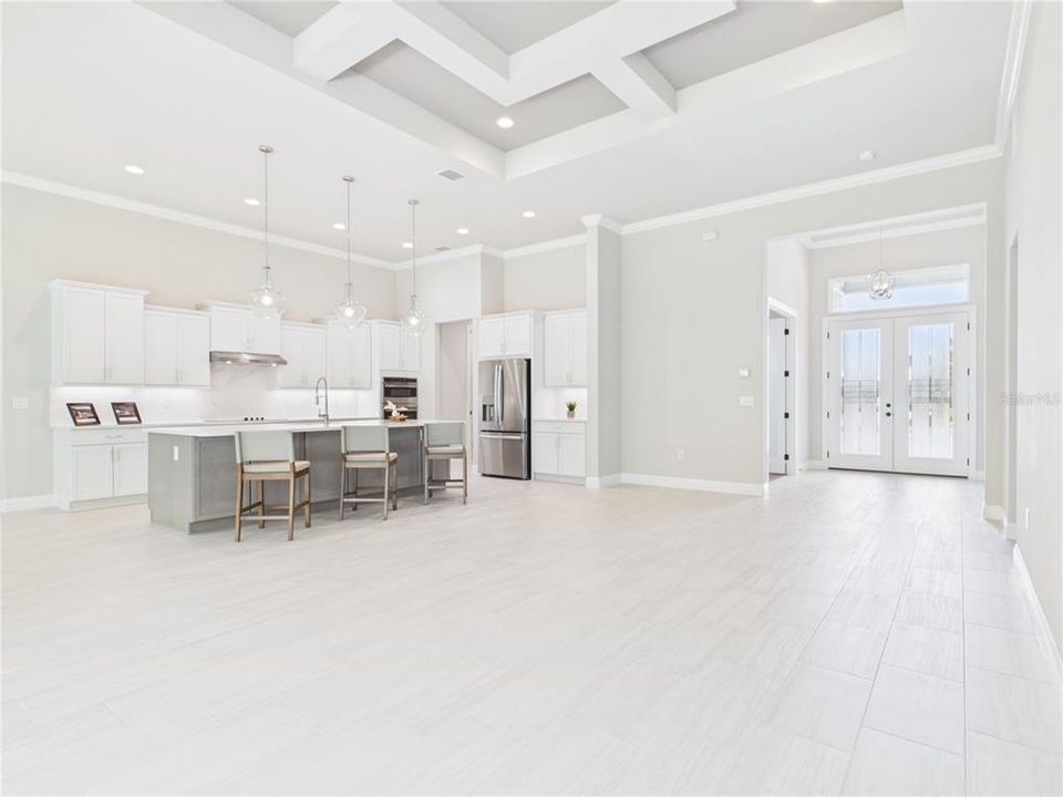 For Sale: $799,900 (3 beds, 3 baths, 2543 Square Feet)