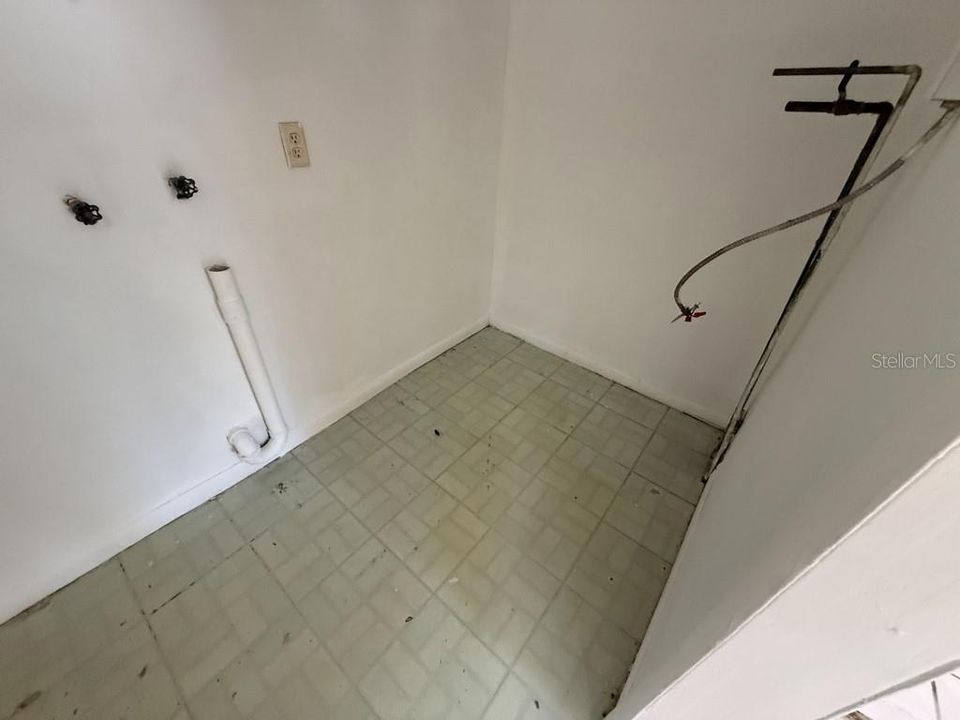 En Venta: $219,900 (3 camas, 1 baños, 1016 Pies cuadrados)