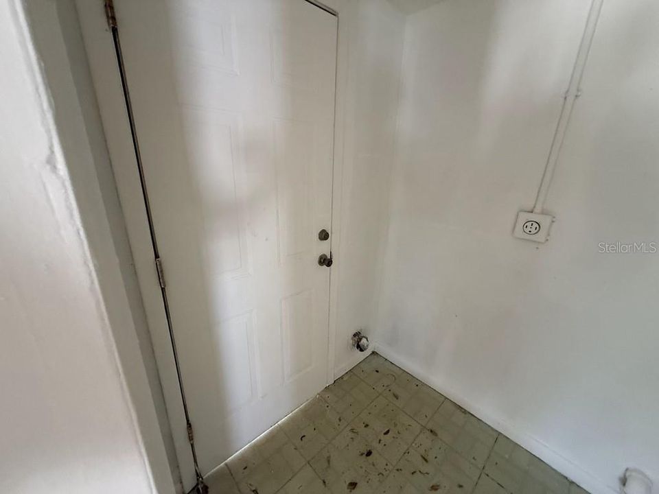 En Venta: $219,900 (3 camas, 1 baños, 1016 Pies cuadrados)