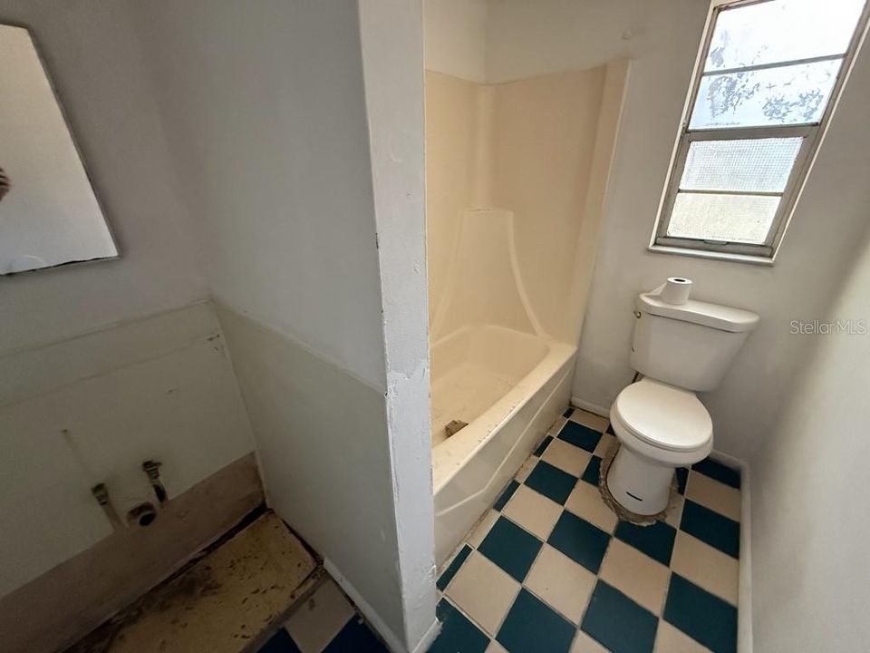 En Venta: $219,900 (3 camas, 1 baños, 1016 Pies cuadrados)