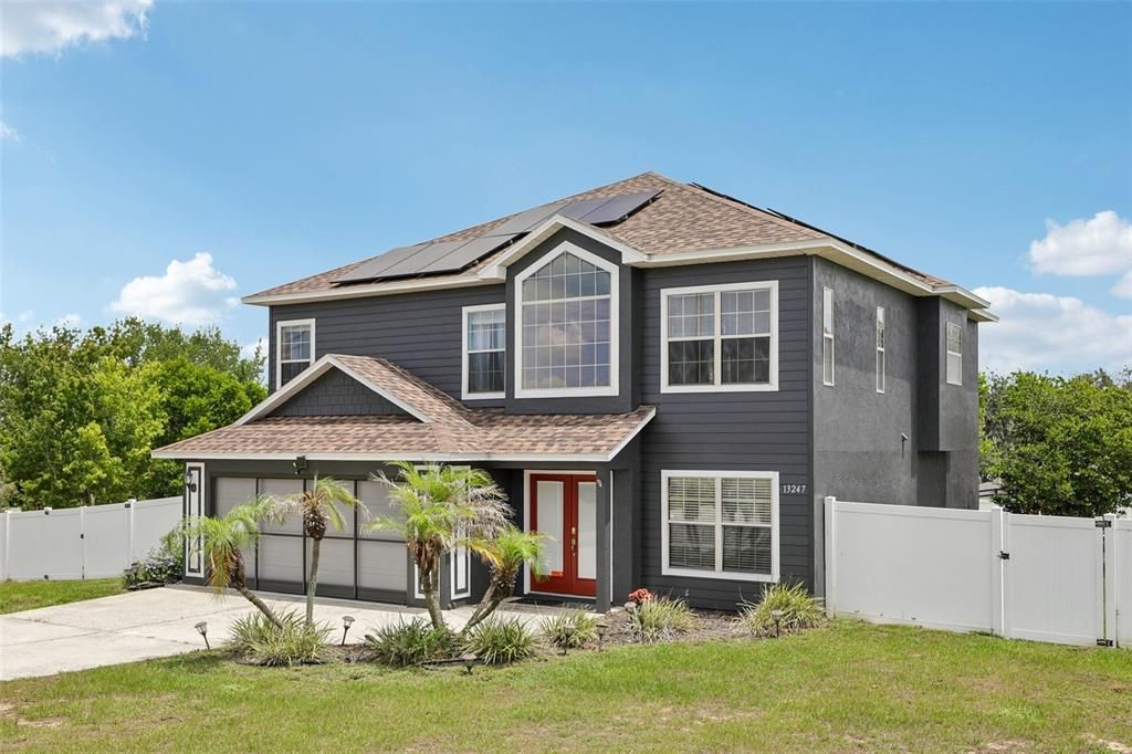 For Sale: $405,000 (3 beds, 3 baths, 2421 Square Feet)