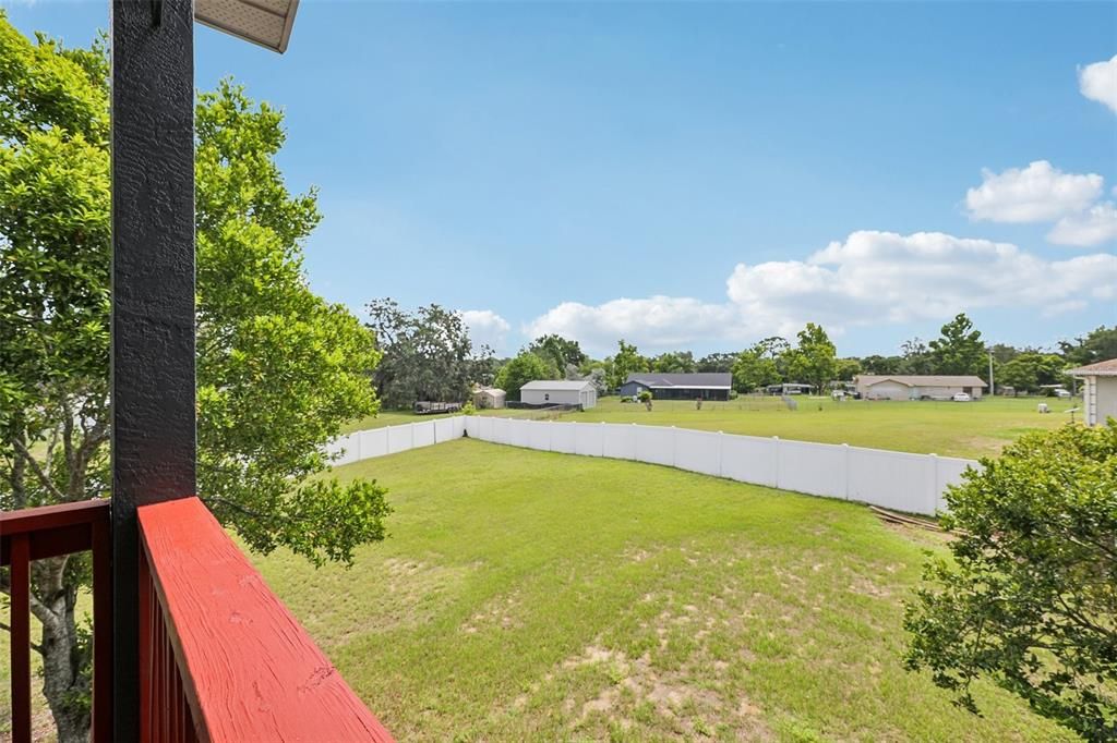 For Sale: $405,000 (3 beds, 3 baths, 2421 Square Feet)