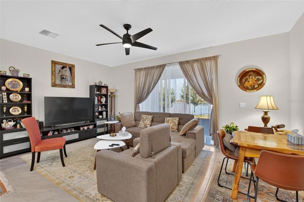 For Sale: $324,900 (3 beds, 2 baths, 1802 Square Feet)