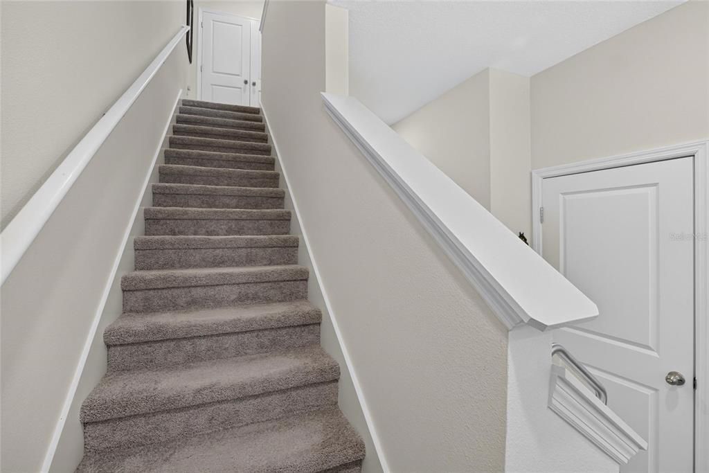 For Sale: $324,900 (3 beds, 2 baths, 1802 Square Feet)