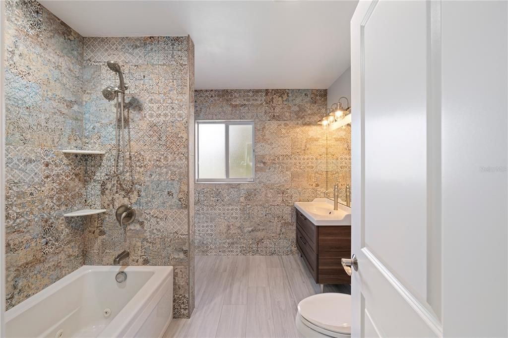 For Sale: $1,449,900 (4 beds, 3 baths, 3213 Square Feet)