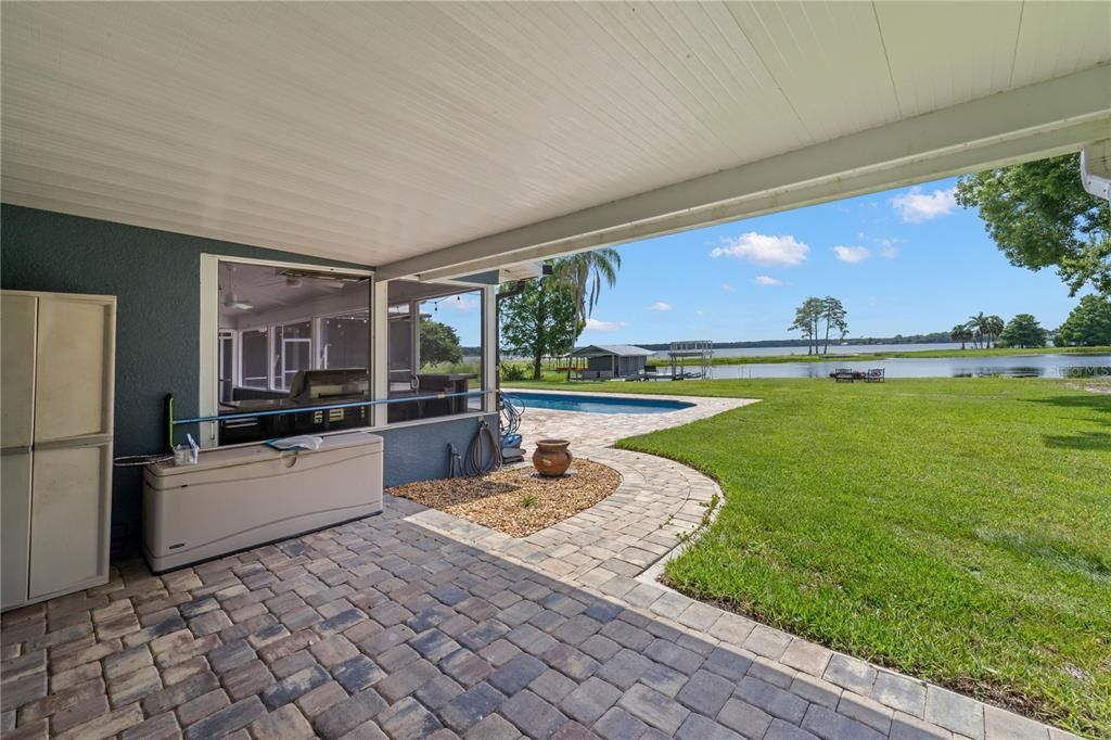 For Sale: $1,449,900 (4 beds, 3 baths, 3213 Square Feet)