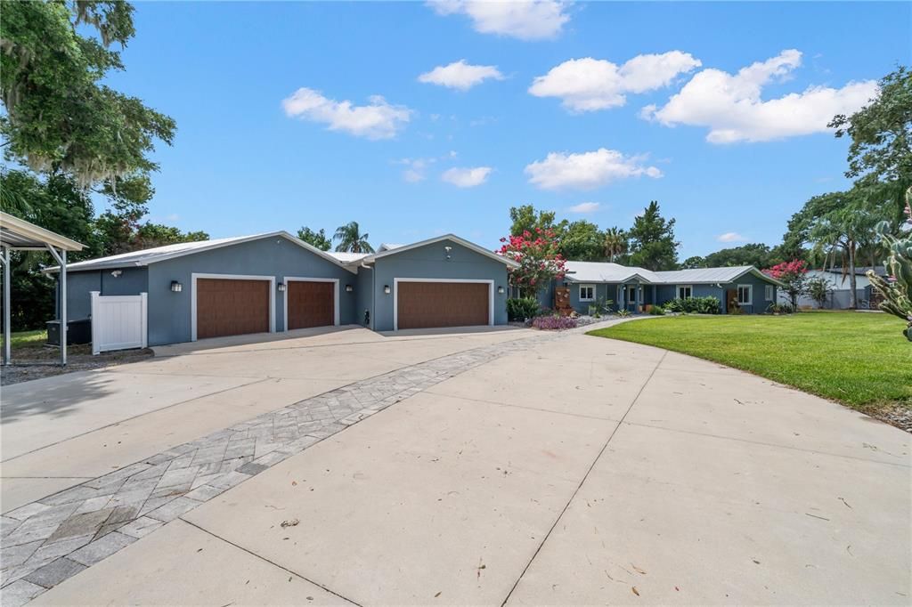 For Sale: $1,449,900 (4 beds, 3 baths, 3213 Square Feet)