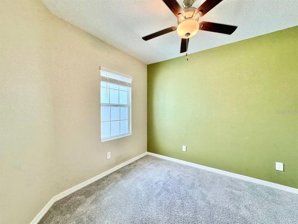 For Rent: $2,300 (3 beds, 2 baths, 1809 Square Feet)
