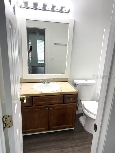 В аренду: $1,600 (1 спален, 1 ванн, 738 Квадратных фут)