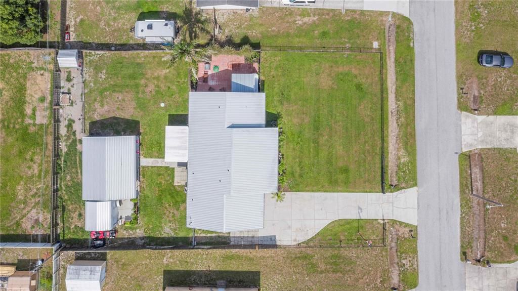 En Venta: $384,900 (4 camas, 2 baños, 1896 Pies cuadrados)