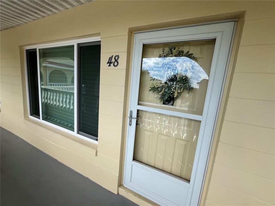 For Sale: $229,000 (2 beds, 2 baths, 1400 Square Feet)