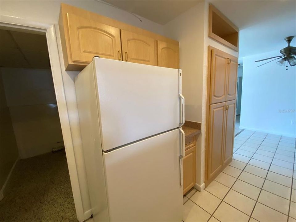 For Rent: $1,450 (2 beds, 1 baths, 1315 Square Feet)