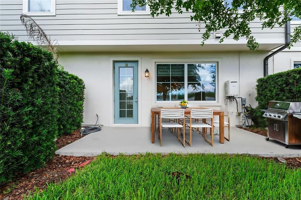 For Sale: $299,900 (3 beds, 2 baths, 1682 Square Feet)