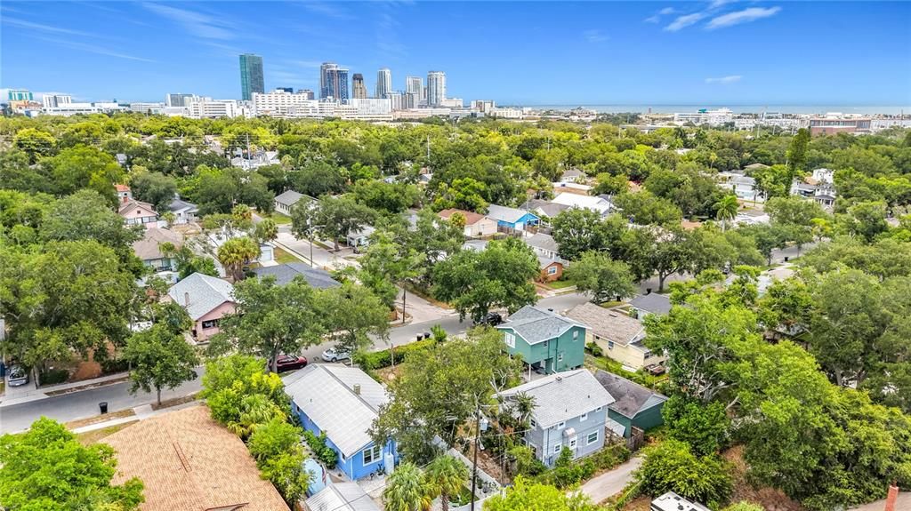 For Sale: $389,000 (2 beds, 0 baths, 1040 Square Feet)