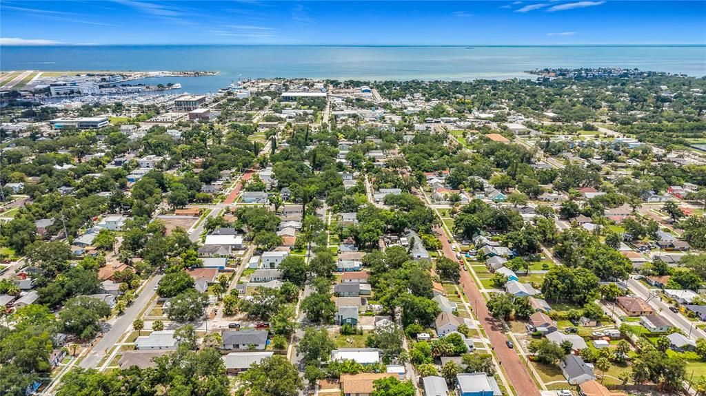 For Sale: $389,000 (2 beds, 0 baths, 1040 Square Feet)